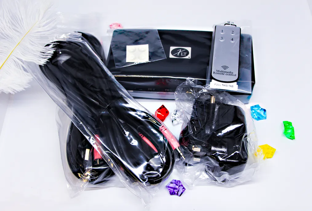 USB KVM Switch with Mic - 2 Port Dual Monitor (XTC224)