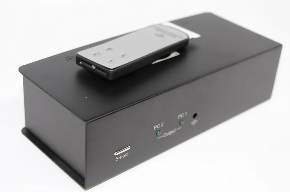 USB KVM Switch with Mic - 2 Port Dual Monitor (XTC224)