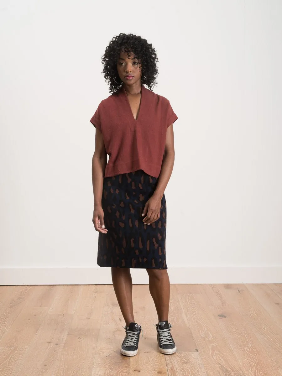 v-neck cropped top