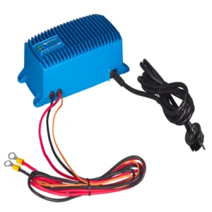 Victron Energy Blue Smart IP67 12V 17A akkulaturi