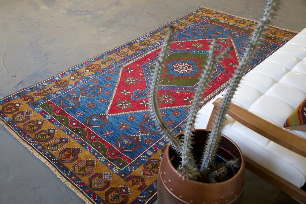 Vintage Kayseri Yahyali Rug 4.5ftx8.8ft