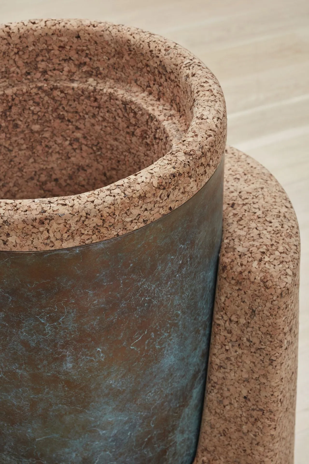 Wiid Angled Cork Planter